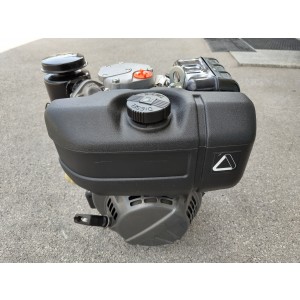 Motor Lombardini- Kohler 15LD225 3,3kW 4,5KM 224ccm Gred konusna, ročni vzmetni zaganjač